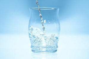 05 glass 1816868 640